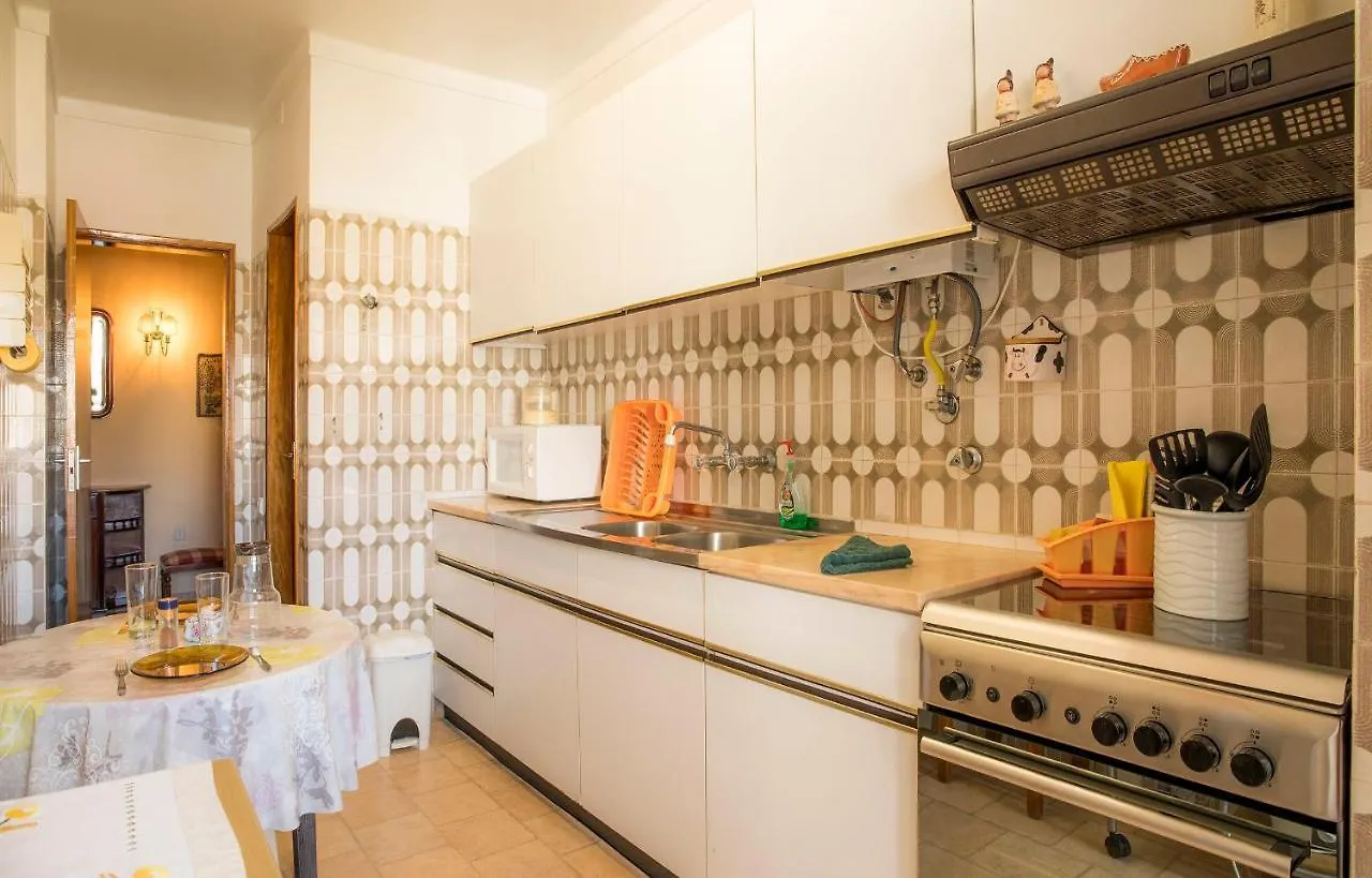 B32 - Portimao Central Apartment