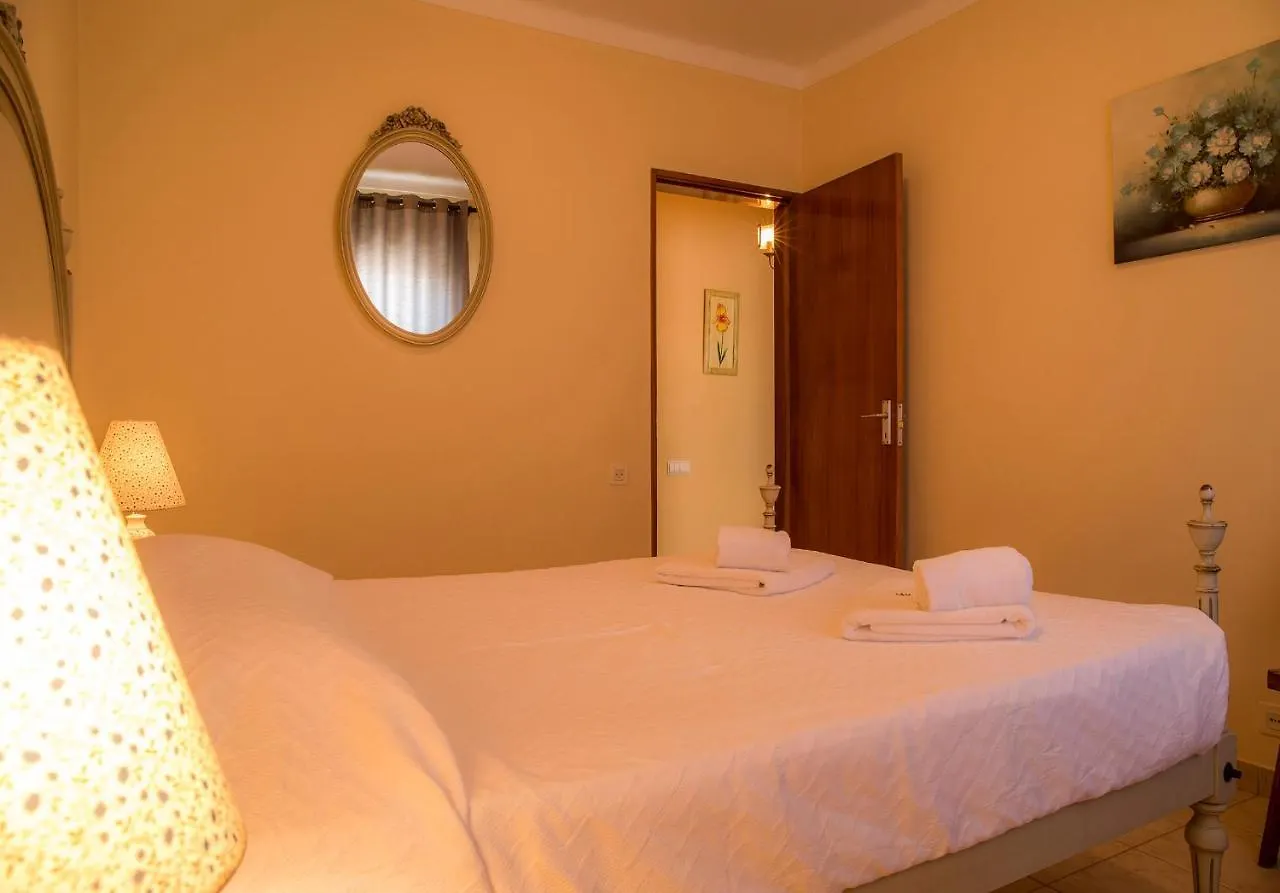 B32 - Portimao Central Apartment
