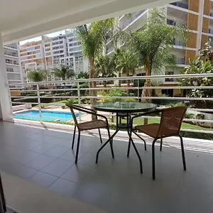 Comfortable Lumina - Apartamento
