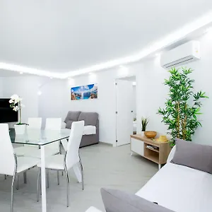 55-apartment-beach-front-las-americas.in-canary-islands.com/